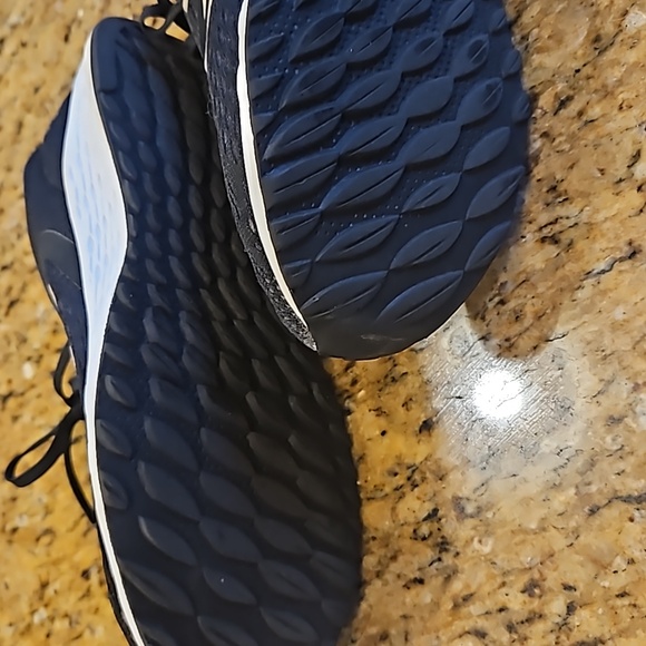 Women's New Balance Shoes - Picture 4 of 6